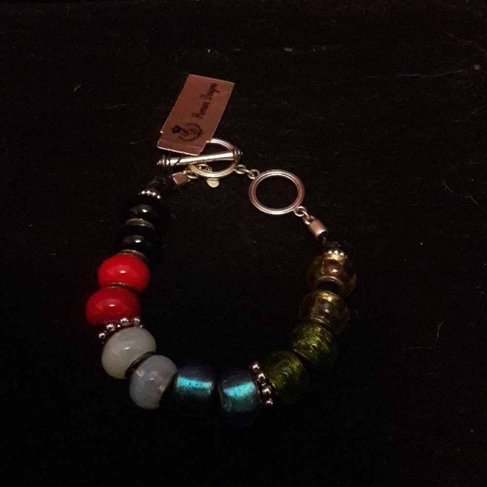 Multi color beaded bracelet